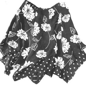 Black and white Jones New York skirt